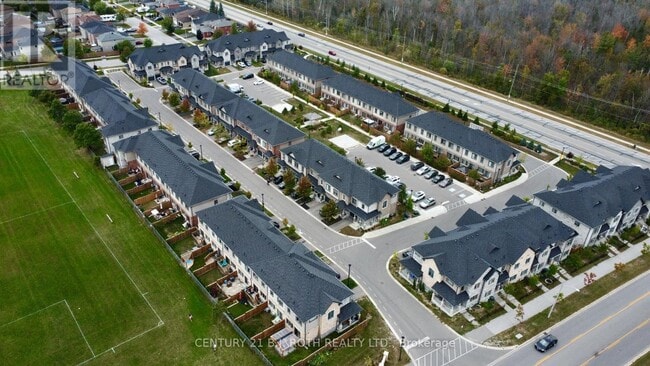 Building Photo - 9 Deneb St