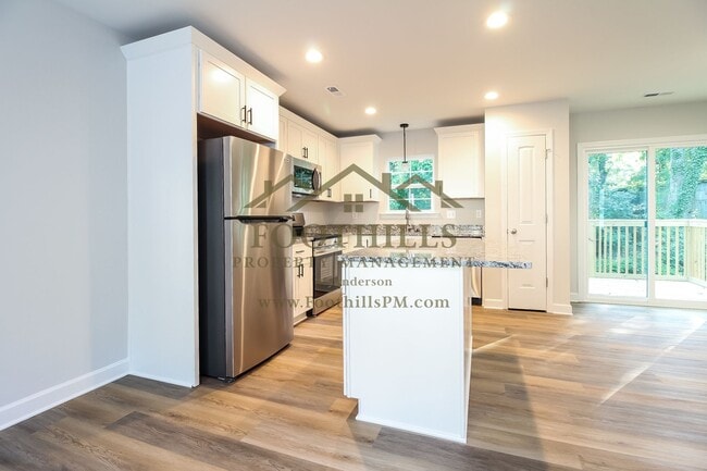 Building Photo - 4-Bedroom Gem in Williamston—Don’t Miss This!