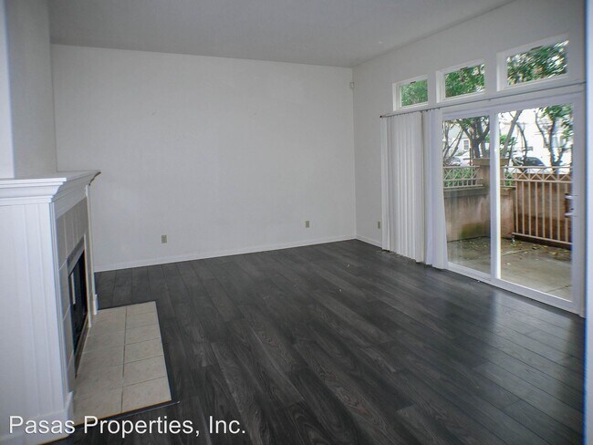 Foto del edificio - 1519-1553 Hornblend St