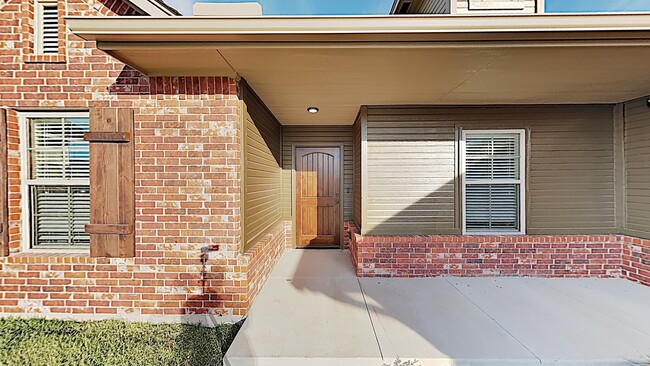 Building Photo - Beautiful 4 Bedroom 2 Bath Home in Mustang...