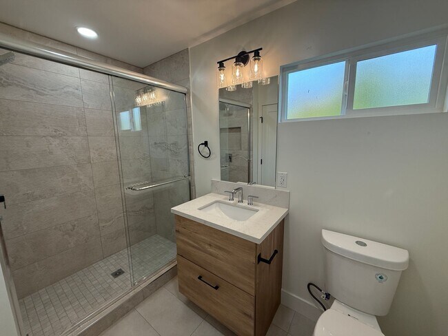 Foto del edificio - 4923-4923 Gary St