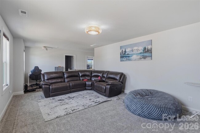 Building Photo - 1136 Ashe Mdw Dr
