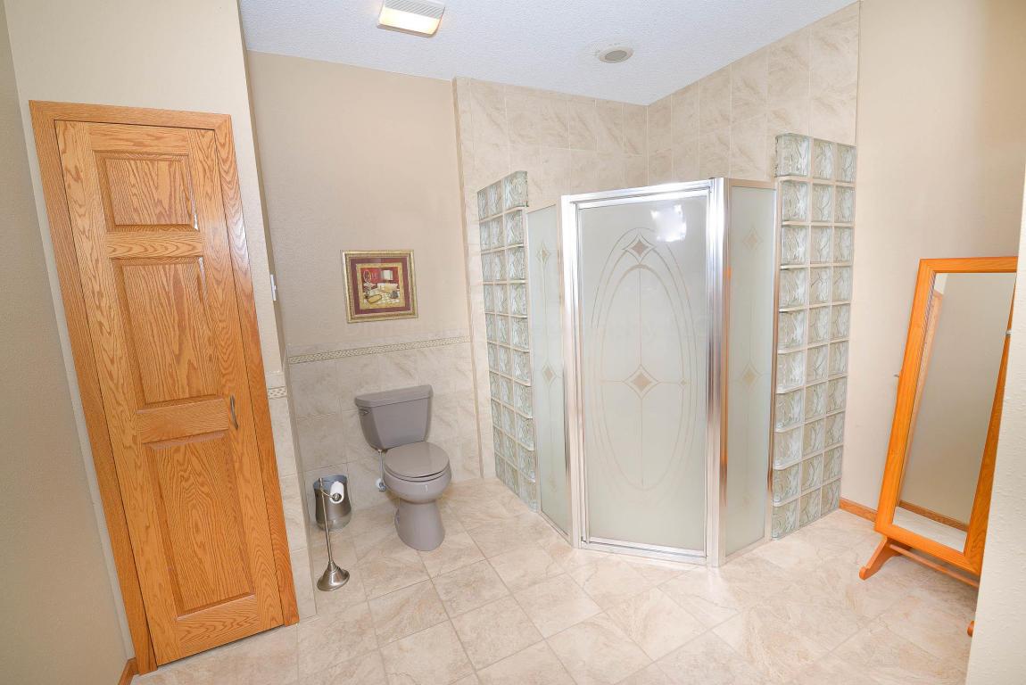 Primary Photo - 5795 N 42nd St