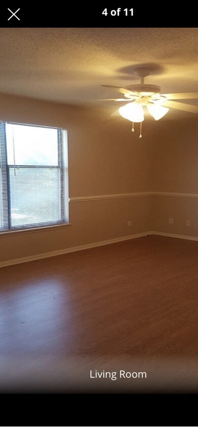 Primary Photo - 200 Sky Vue Dr