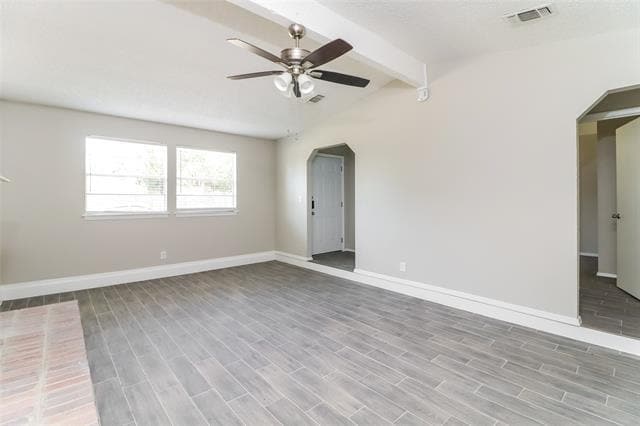 Building Photo - 4000 School Hill Cir