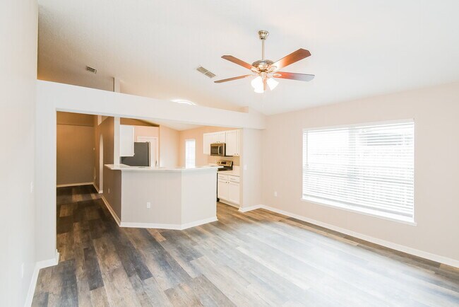 Foto del edificio - 8892 Merseyside Ave