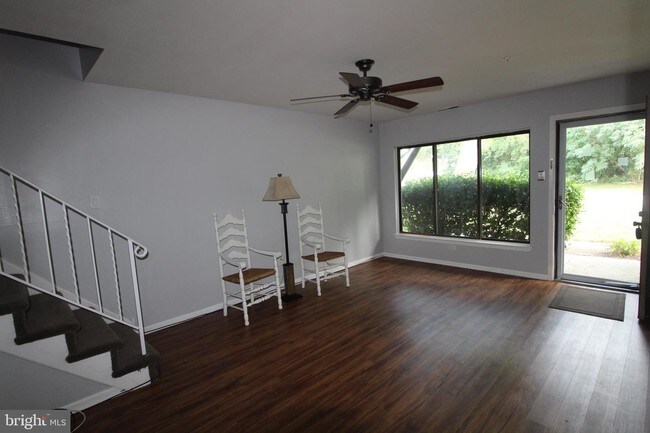 Foto del edificio - 47 Willowwood Ct