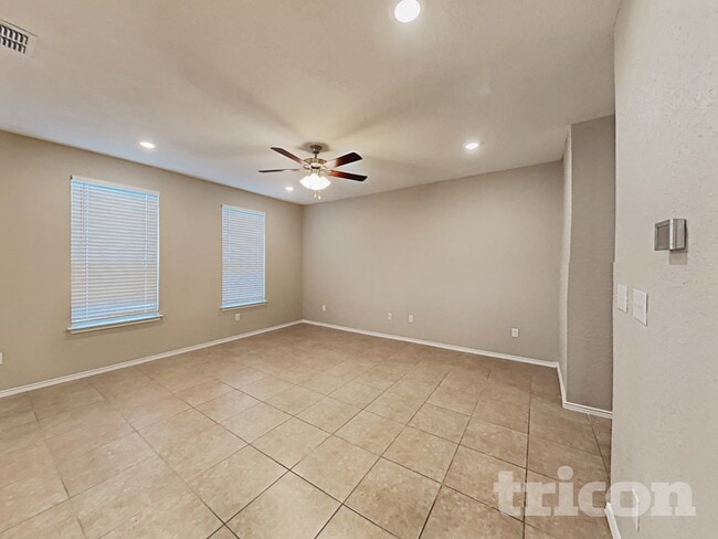 Building Photo - 4327 Spirit Star Dr