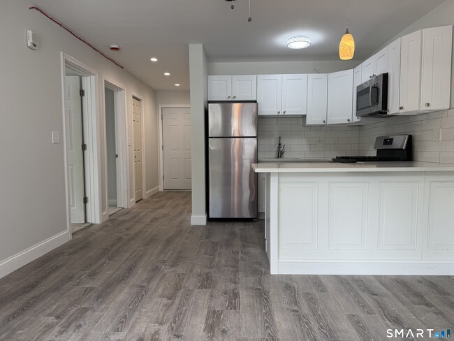 Foto del edificio - 1085 Whalley Ave