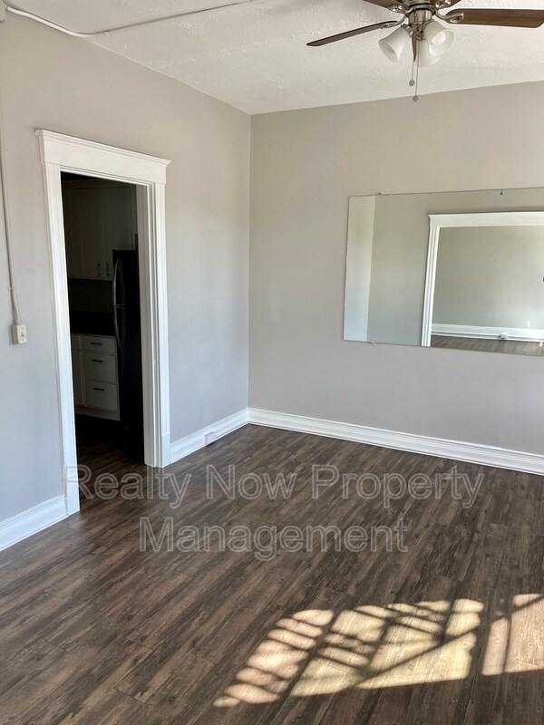 Foto del edificio - 4088 Erie St