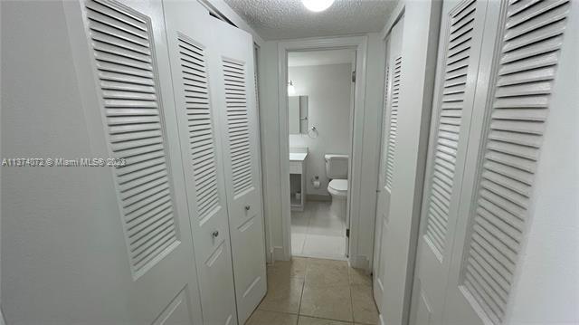 Foto del edificio - 7900 Camino Cir
