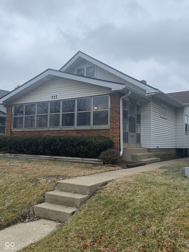 Foto principal - 717 N Emerson Ave