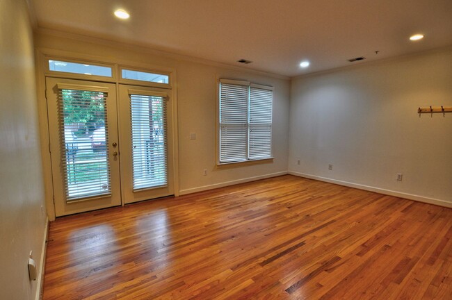 Foto del edificio - Cozy One Bedroom in Southern Village!