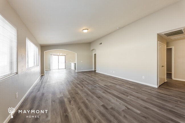 Building Photo - 25698 W St Kateri Dr