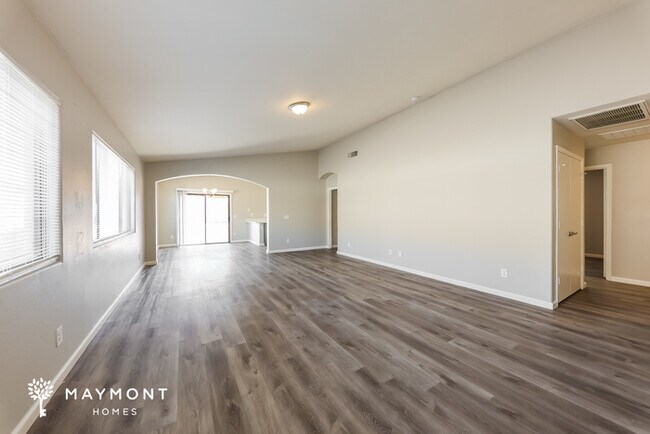 Foto del edificio - 25698 W St Kateri Dr
