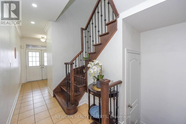 Building Photo - 30 Lorenzo Cir