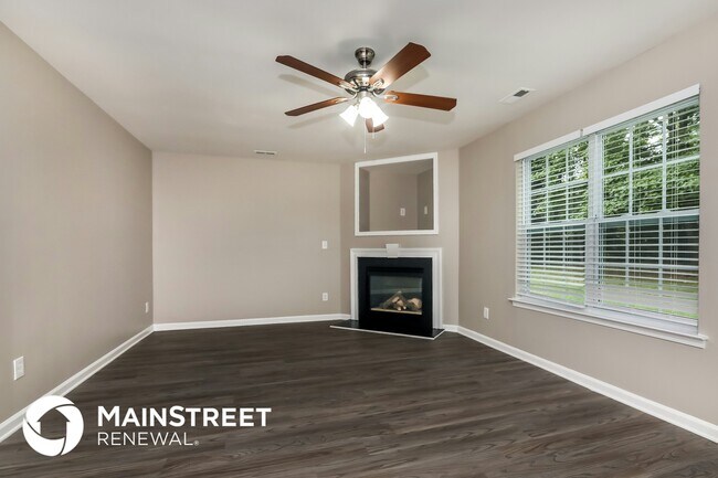 Building Photo - 6519 Spanish Moss Ln