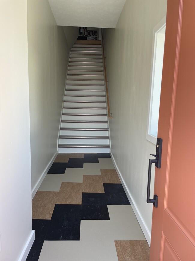 Stairs - 1306 Pennsylvania Ave