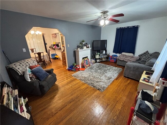Building Photo - 102 Canfield Dr