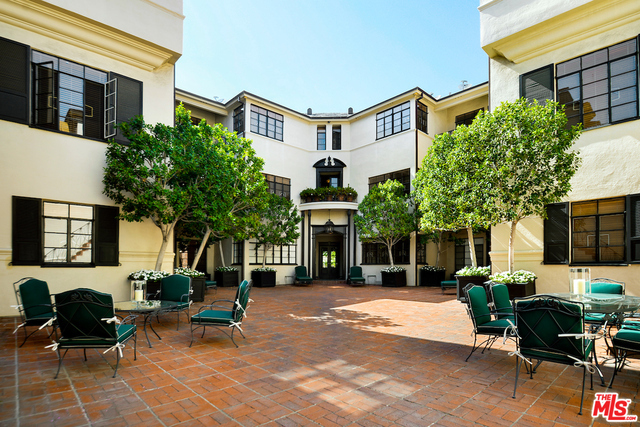 Foto del edificio - 173 S Rodeo Dr