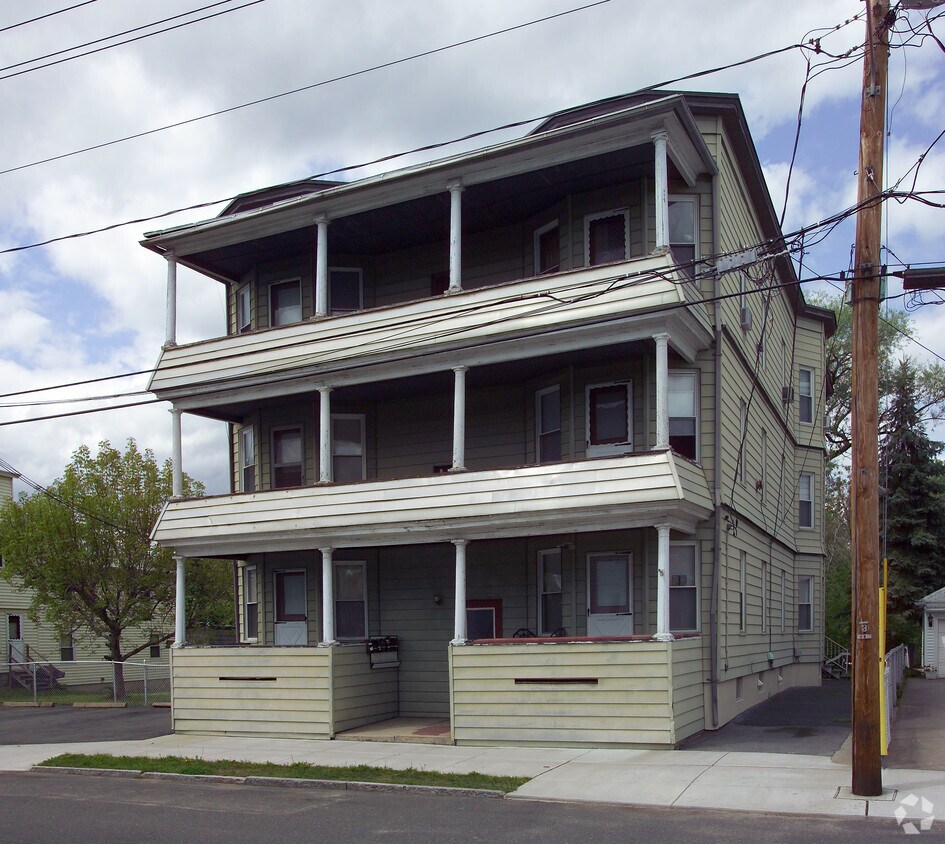 Building Photo - 31 Ames Ave