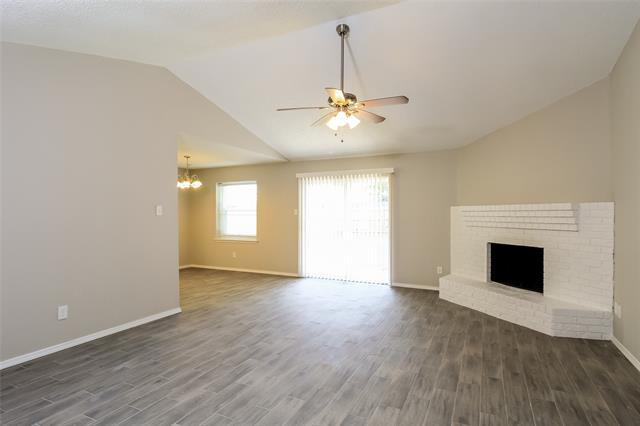 Building Photo - 6637 N Park Dr