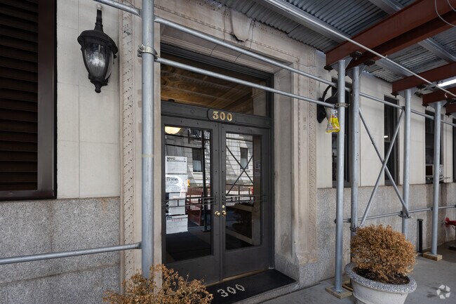 Foto del edificio - Charleton Apartments