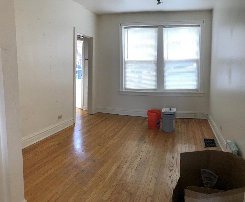 1345 N Latrobe Ave, Chicago, IL 60651 - See Est. Value, Schools & More