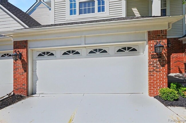 Building Photo - 29307 Douglas Dr