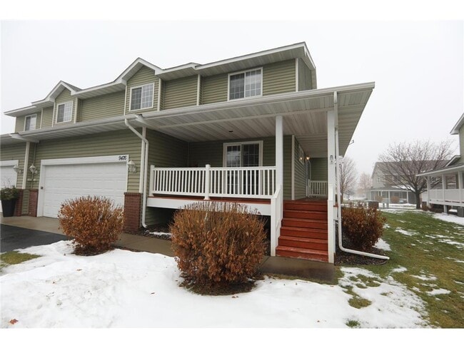 Building Photo - 9476 Talon Ct