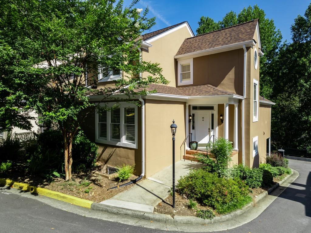 Foto principal - 46 Lullwater Pl NE