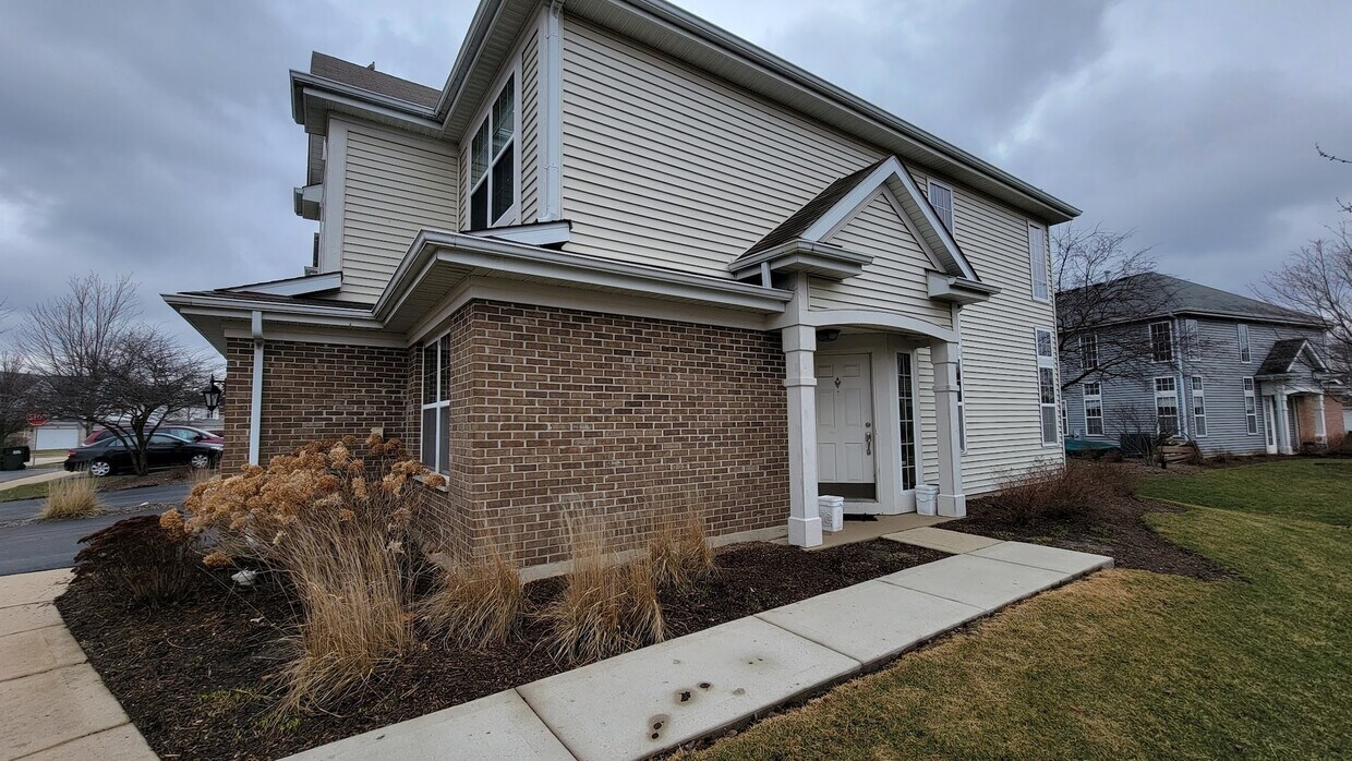 Foto del edificio - 637 Lancaster Dr