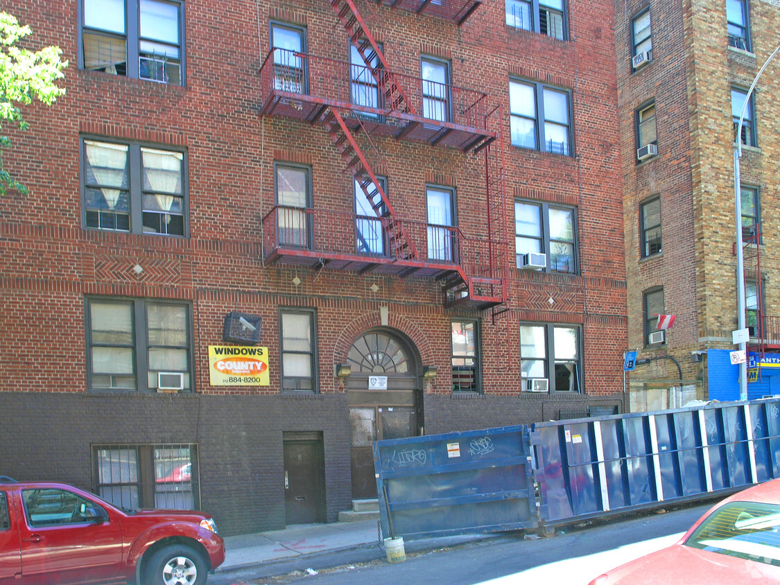 Foto del edificio - 314 E 178th St