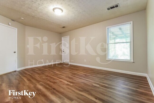Foto del edificio - 3189 Glen Hollow Dr