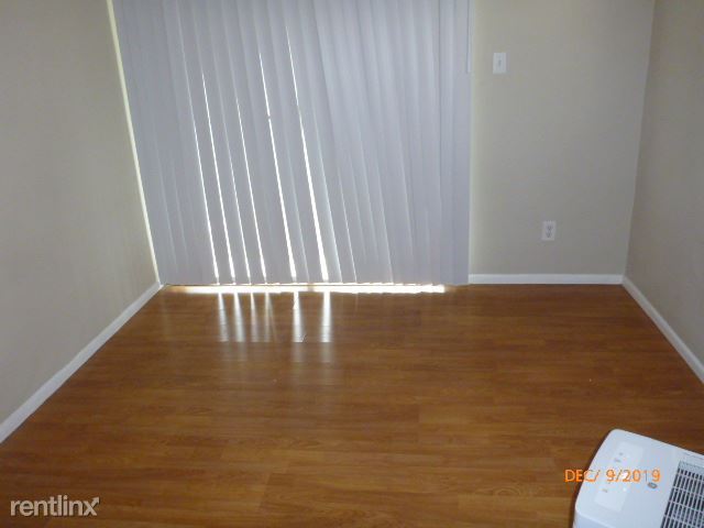 Building Photo - 3 br, 1 bath House - 2836 Olympic street