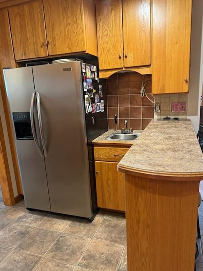 Building Photo - $2400 - 5 Bedroom, 2 Bath Home - Great Downtown Location and Views!!