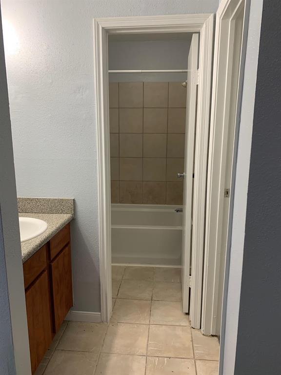 3506 Cove View Blvd Unit 1313, Galveston, TX 77554 Condo for Rent in