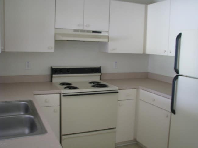 Building Photo - 42 Banyan Dr
