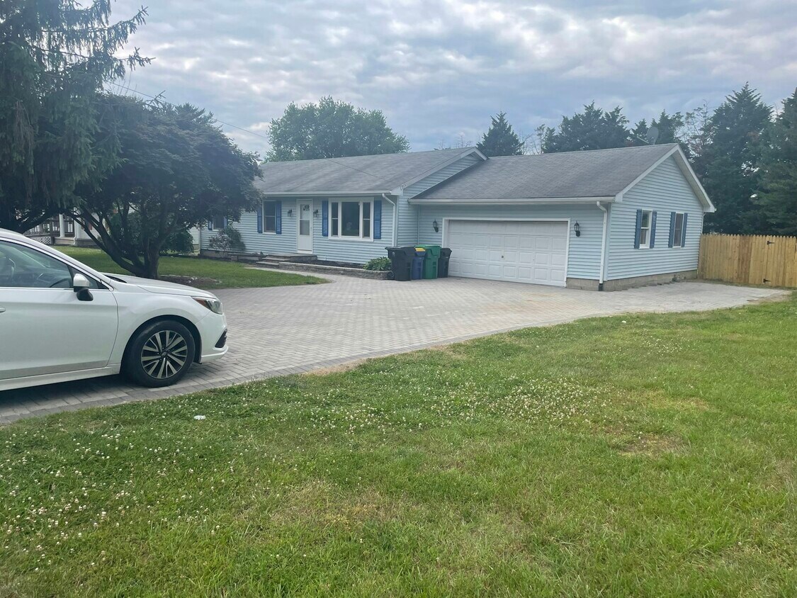 3539 Upper King Rd, Dover, DE 19904 House Rental in Dover, DE