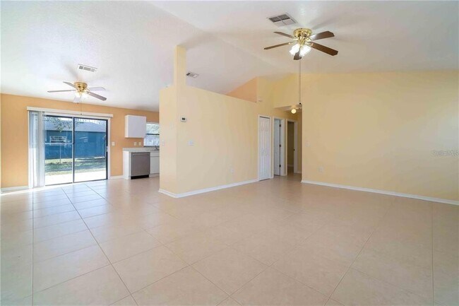 Building Photo - 917 Salerno Ct
