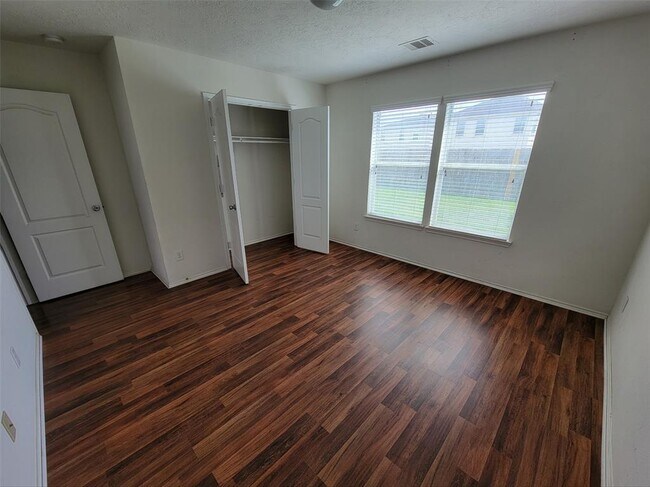 Foto del edificio - 2618 Skyview Cove Court