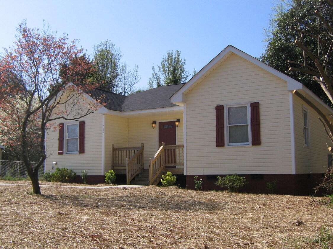 717 W Craighead Rd, Charlotte, NC 28206 House Rental in Charlotte, NC