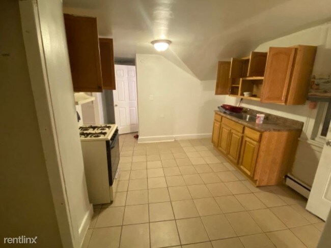 Building Photo - 2 br, 2 bath Apartment - 196 Paterson Ave