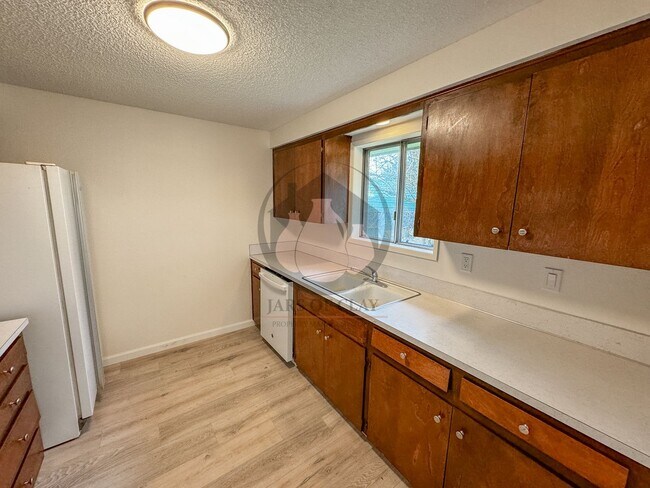 Foto del edificio - Adorable Single Level Home in Salem