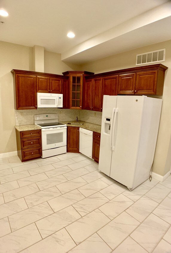 Foto principal - 910 Cherry St