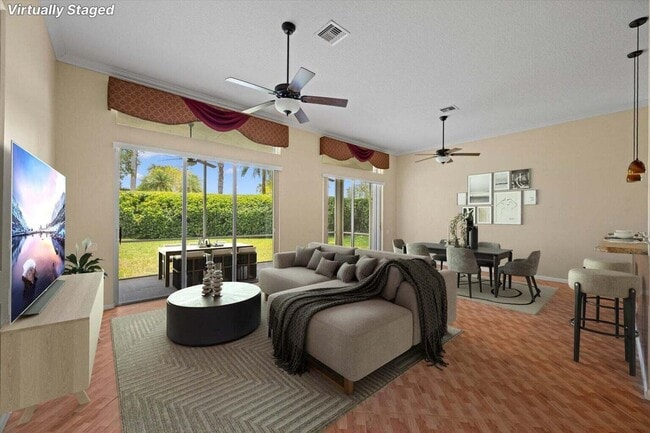 Building Photo - 9819 Mantova Dr