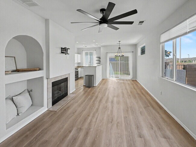 Foto del edificio - 6501 San Antonio Dr NE