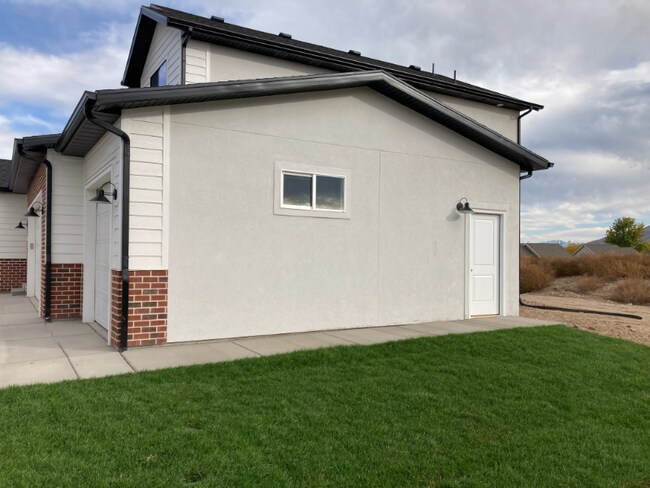 Building Photo - 3544 Royal Dornoch Dr