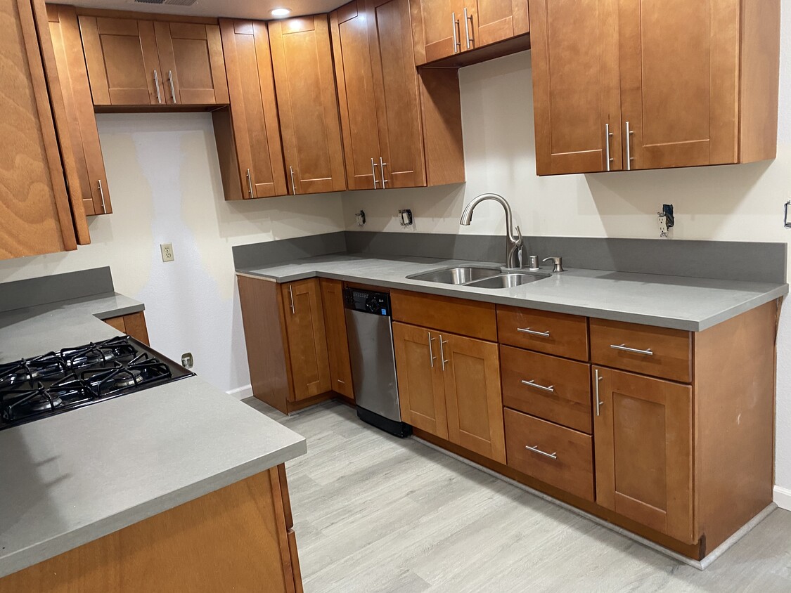 Kitchen - 2135 Balboa Ave