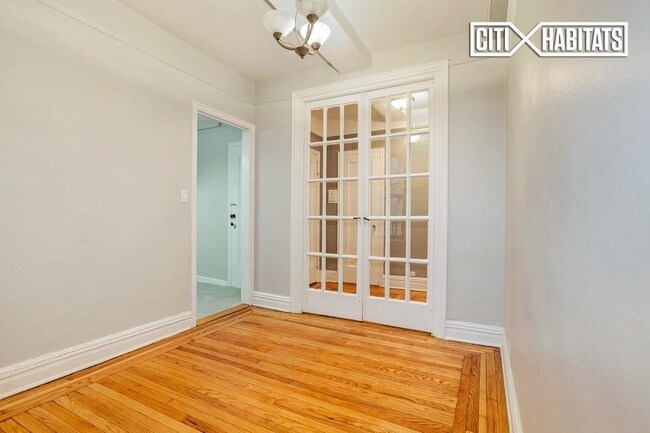 Foto del edificio - 118 E 93rd St